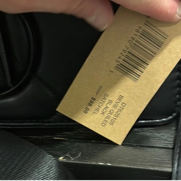 Steve Madden Black Crossbody Bag - Picture 6 of 8